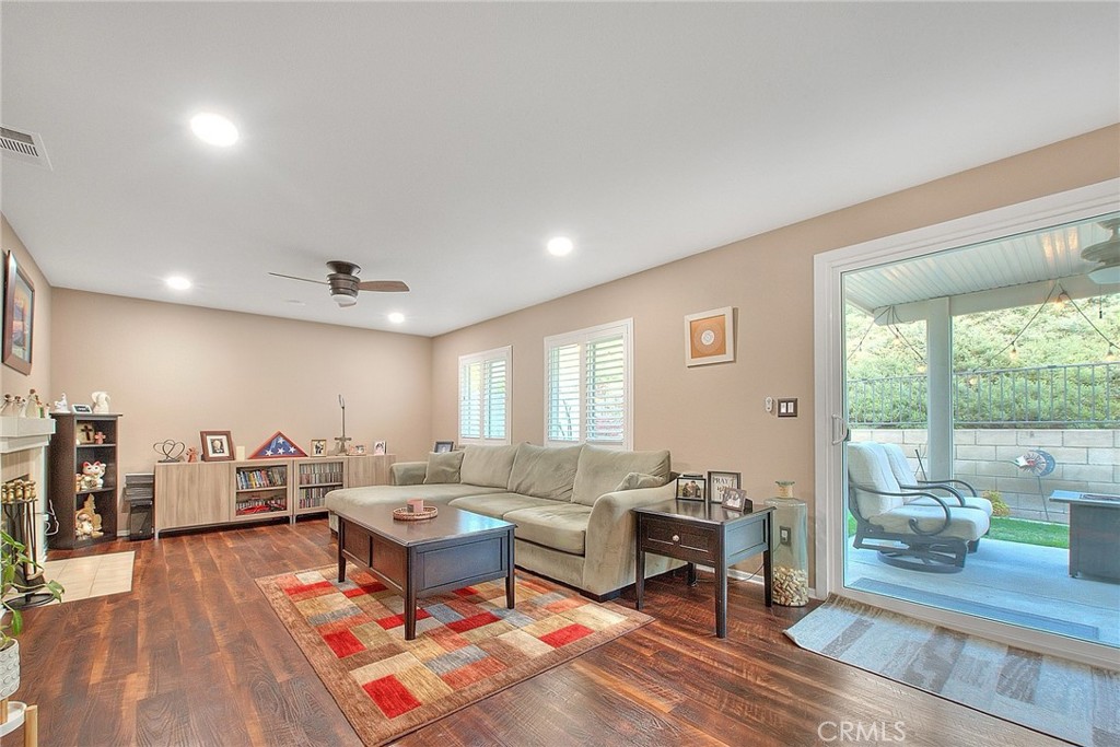 MLS #IG25268117 image #19