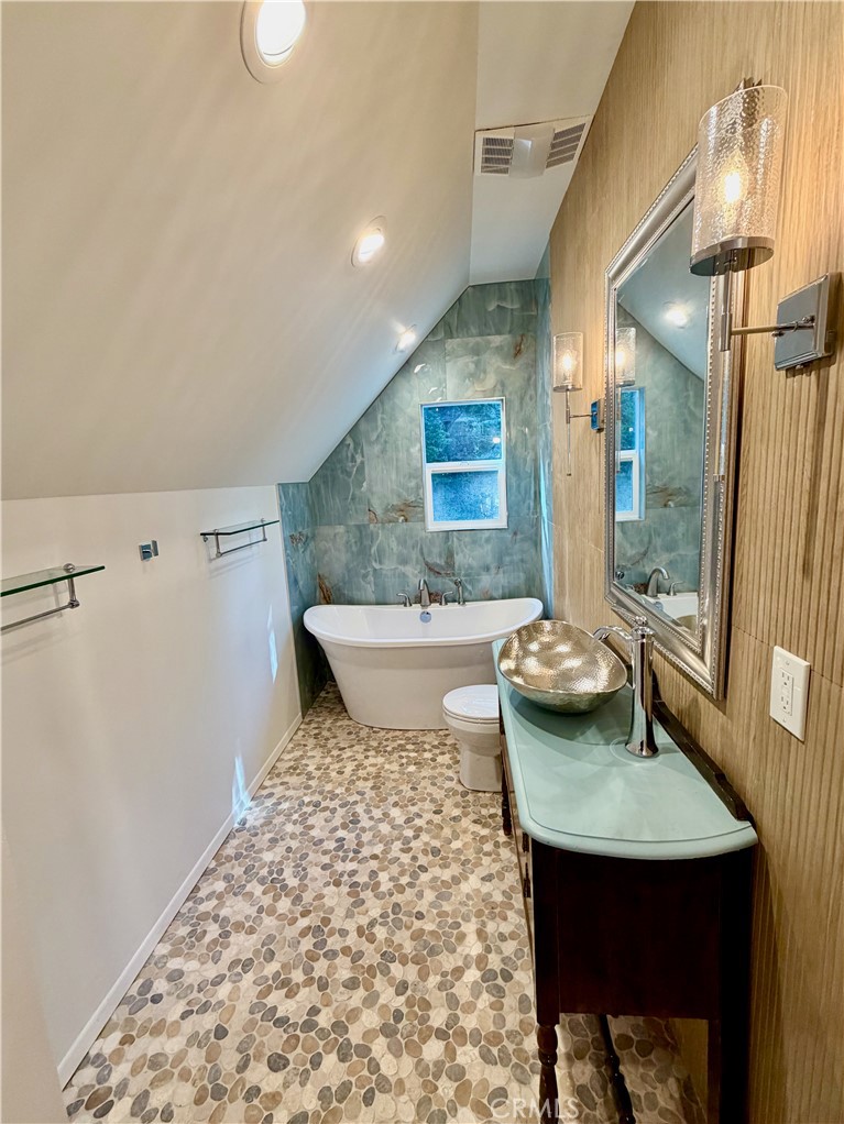 MLS #IG25268471 image #22