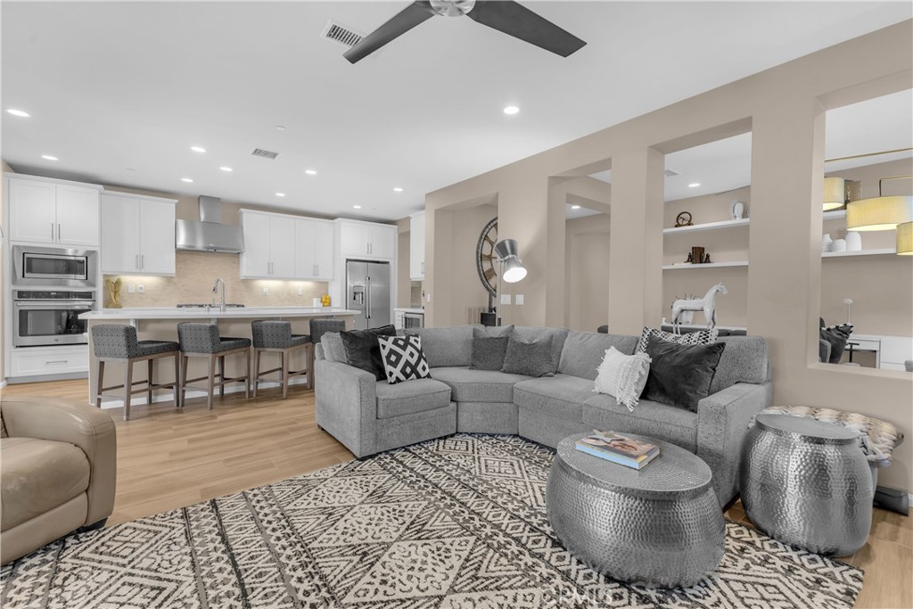 MLS #IG25268624 image #10