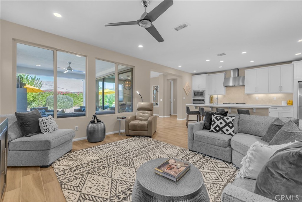 MLS #IG25268624 image #11