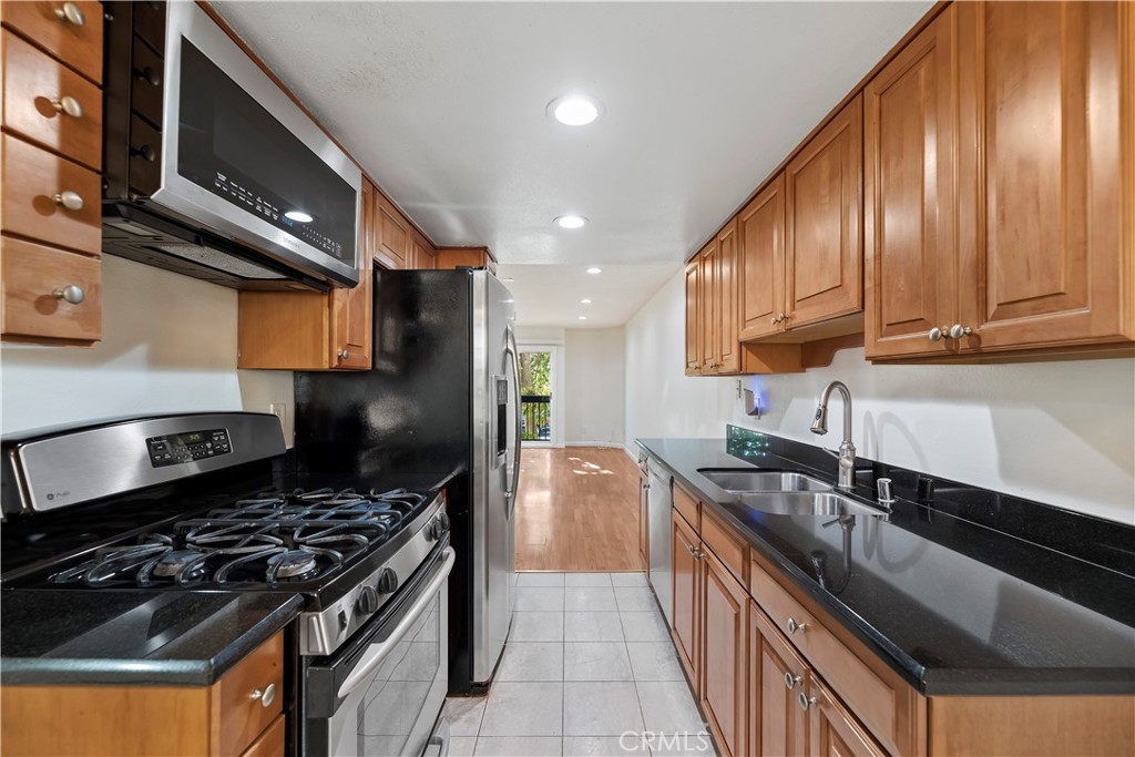 MLS #IG25268823 image #15