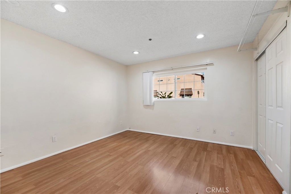 MLS #IG25268823 image #25