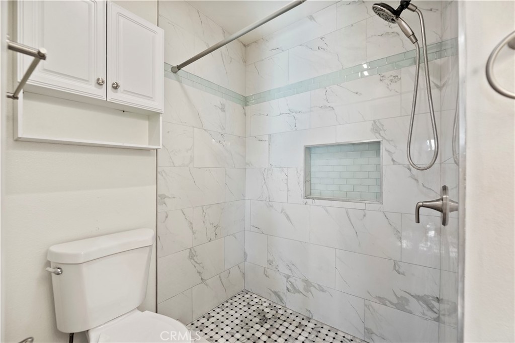 MLS #IG25268823 image #33