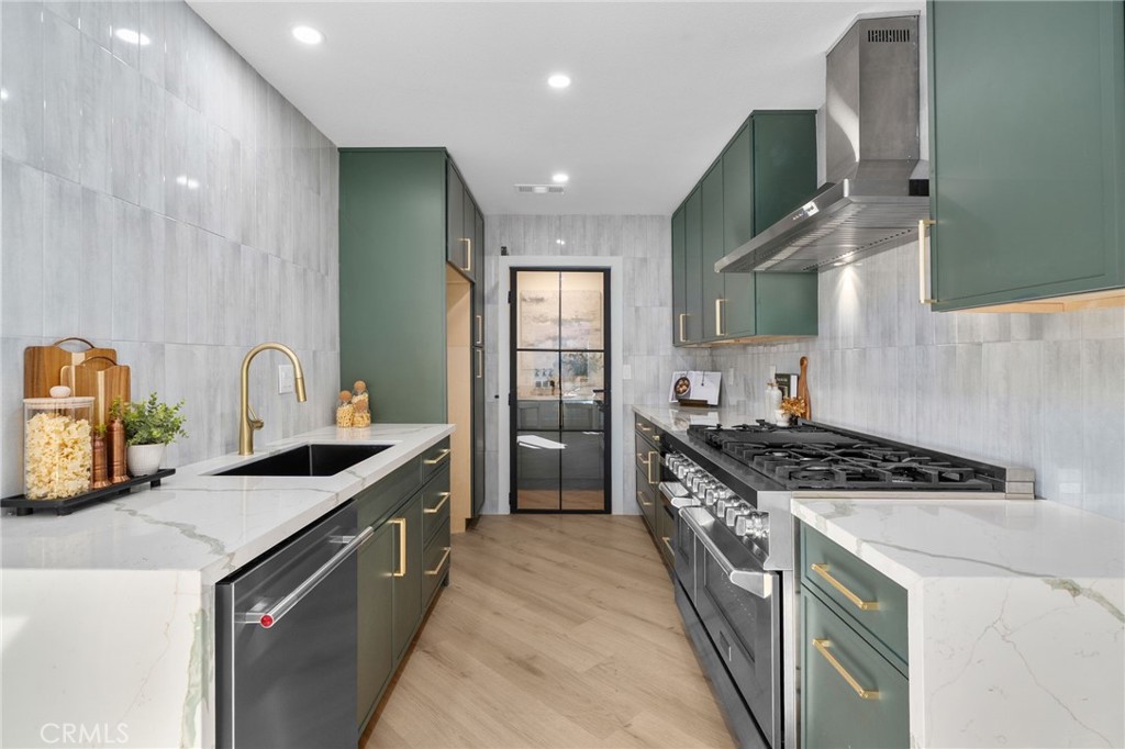 MLS #IG25268978 image #2