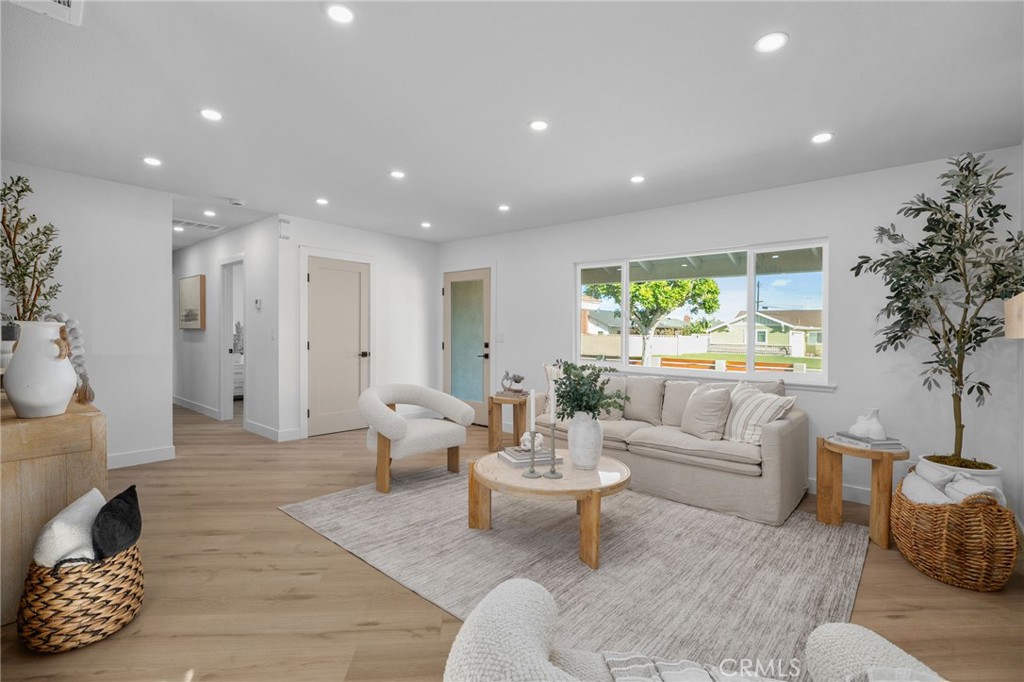 MLS #IG25268978 image #8