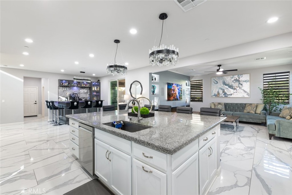 MLS #IG25272615 image #11