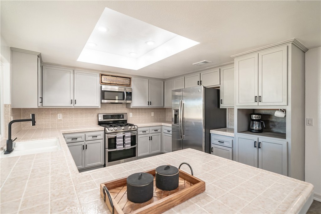 MLS #IG25272880 image #15