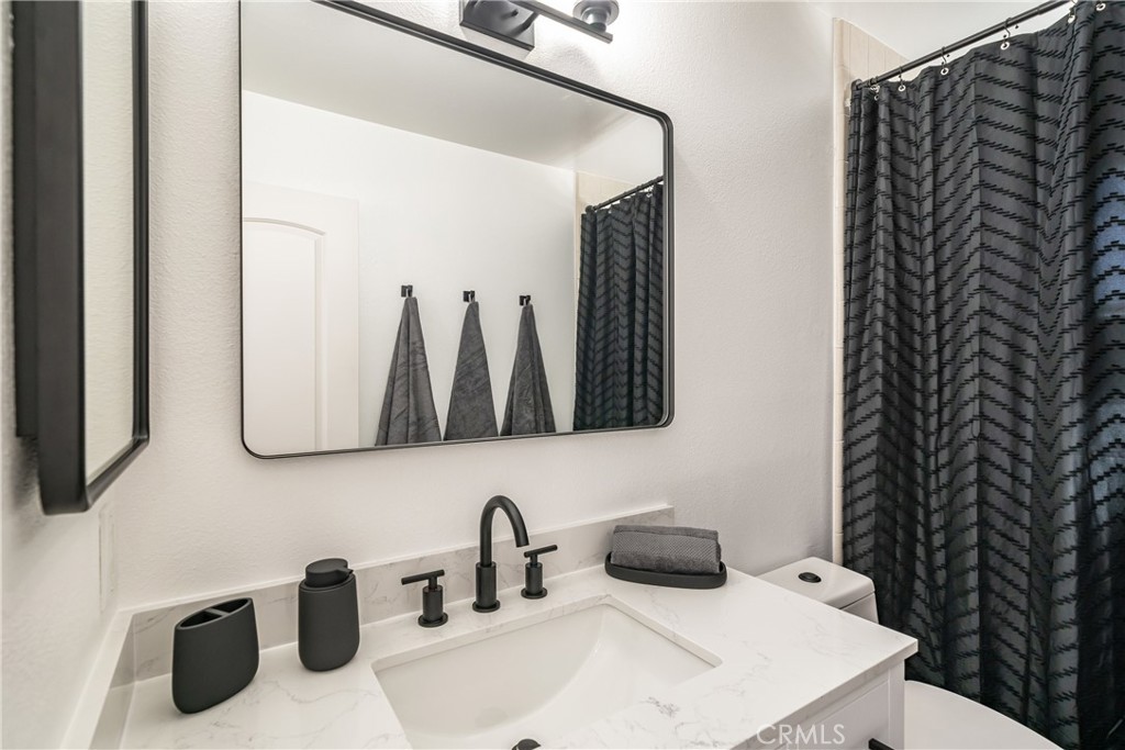 MLS #IG25272880 image #26