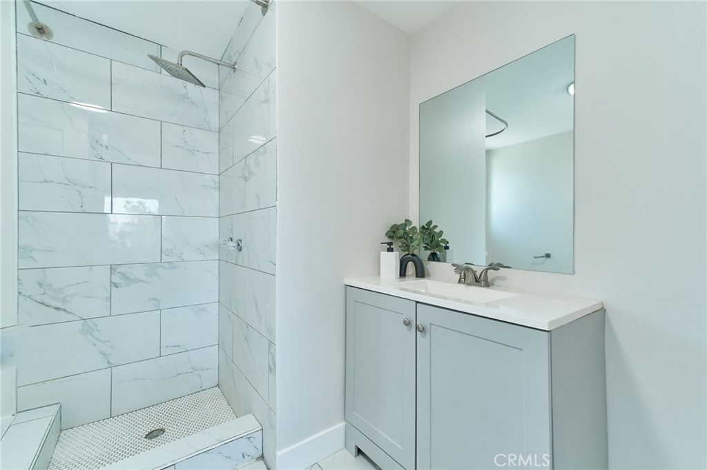 MLS #IG25275865 image #18