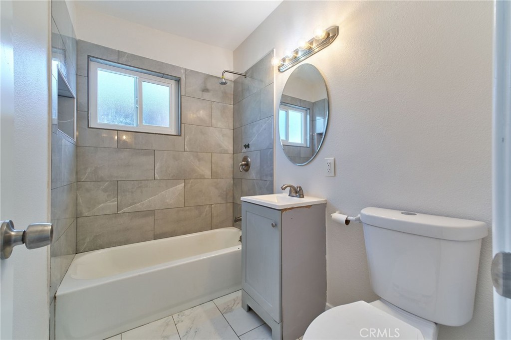 MLS #IG25275865 image #24