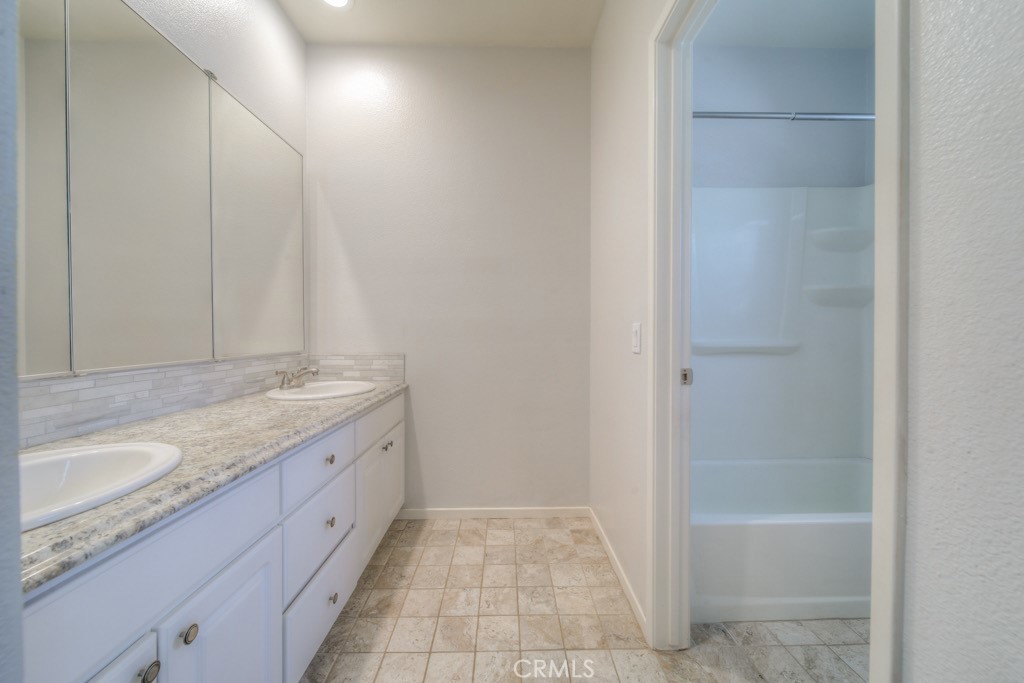 MLS #IN25223576 image #16