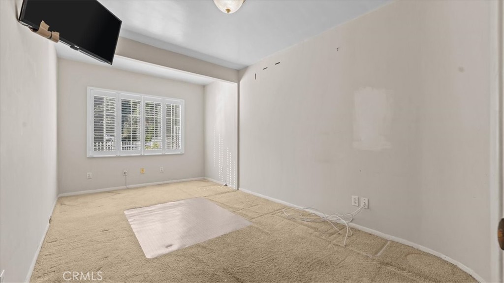 MLS #IN25251046 image #10