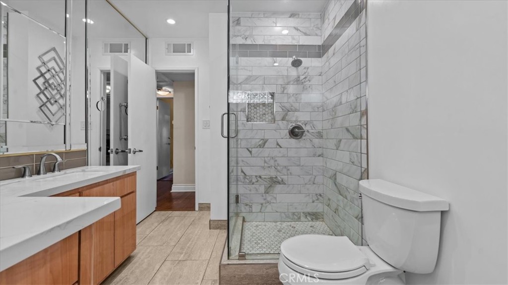 MLS #IN25251046 image #9