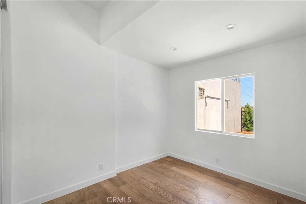 MLS #IN25270348 image #18