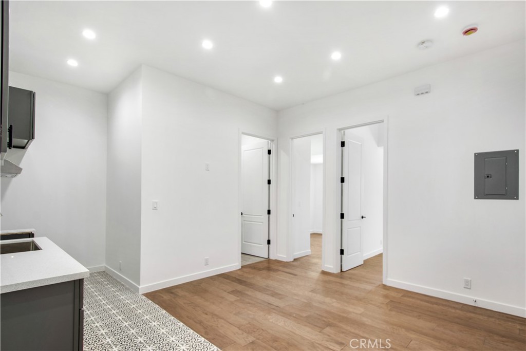 MLS #IN25270348 image #22