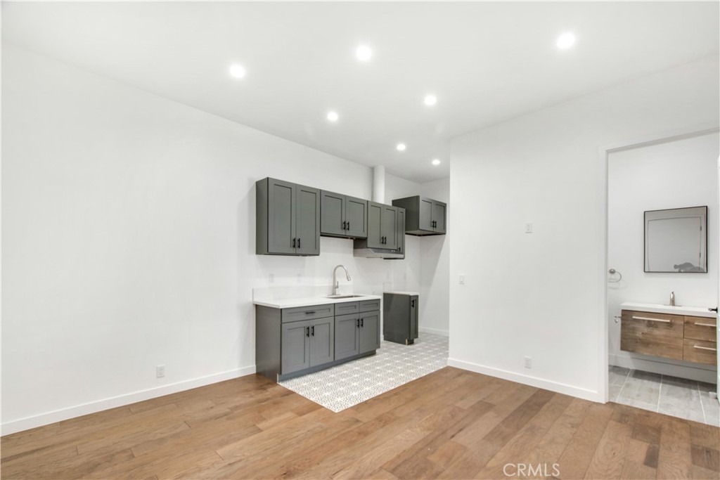 MLS #IN25270348 image #24