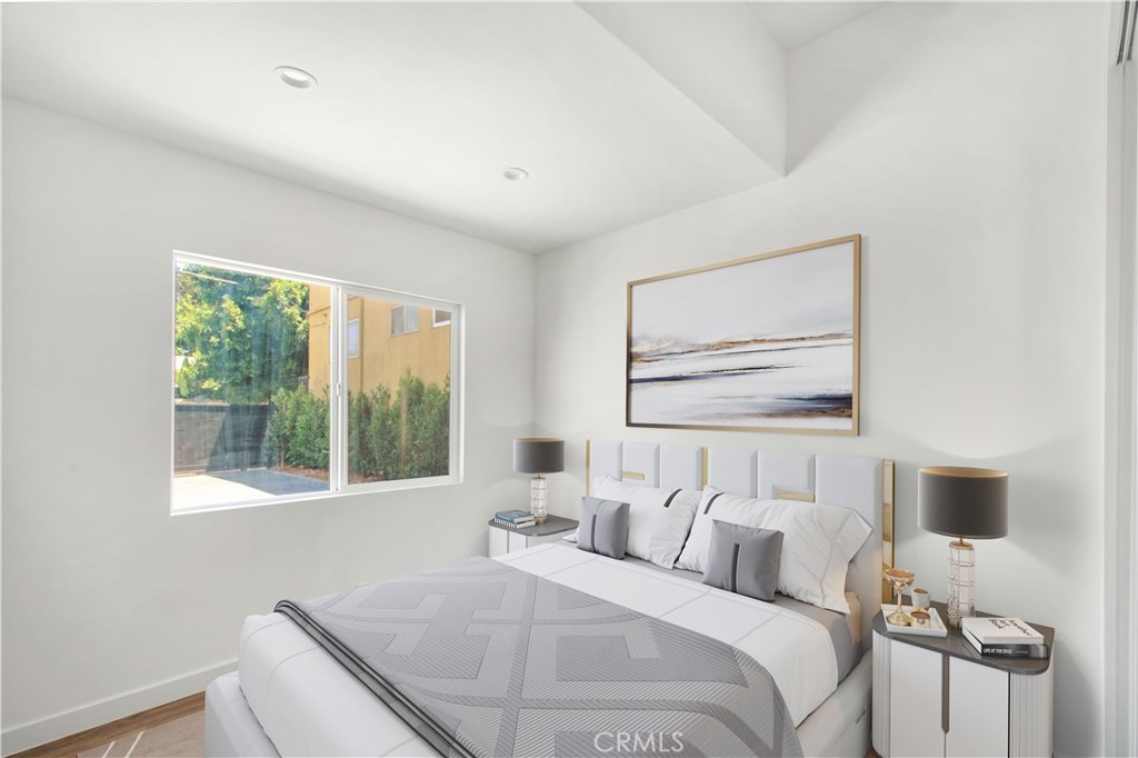 MLS #IN25270348 image #5