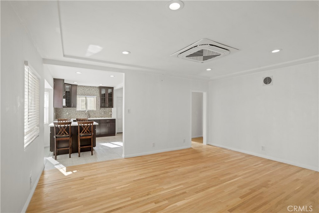 MLS #IN25270473 image #6