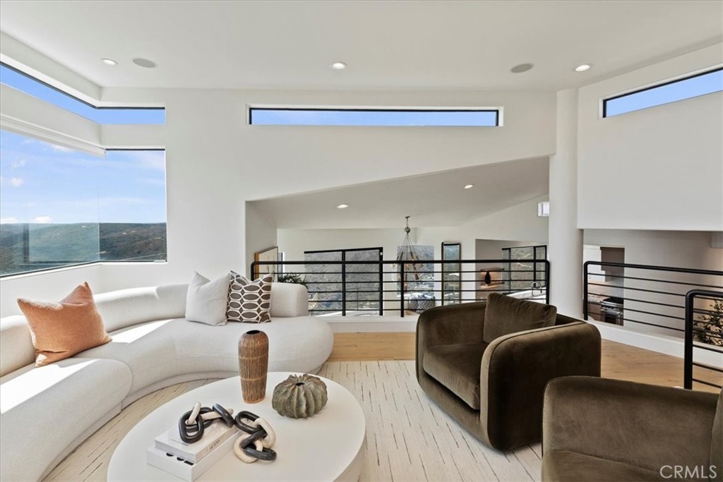 MLS #IV25035047 image #18