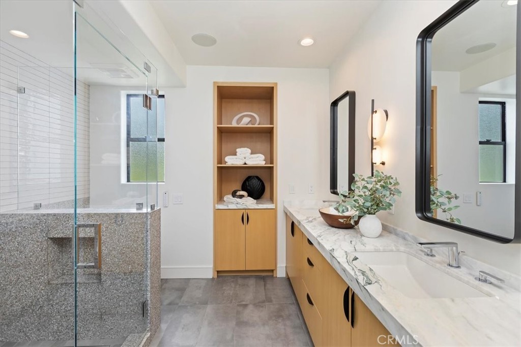 MLS #IV25035047 image #32