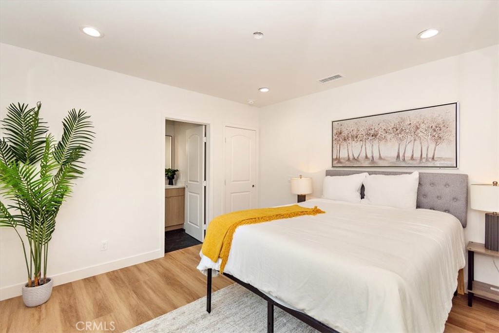 MLS #IV25051279 image #19