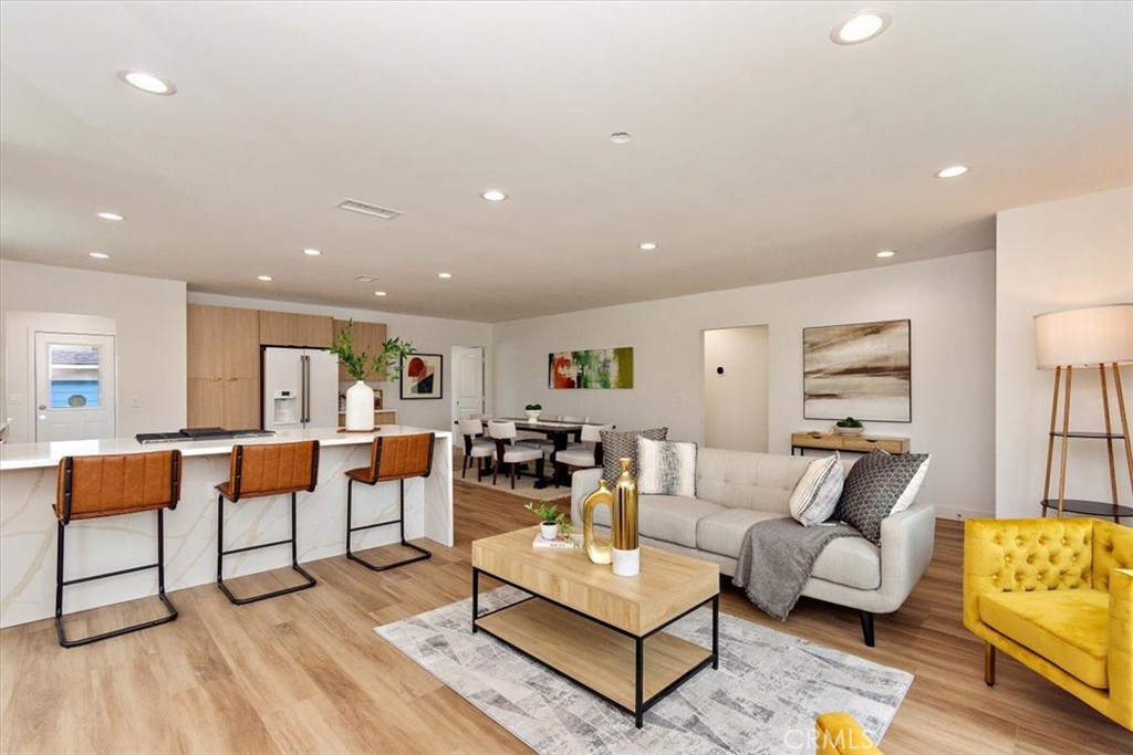 MLS #IV25051279 image #6