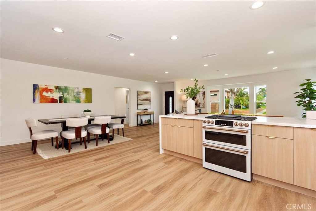 MLS #IV25051279 image #9