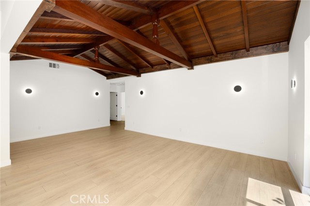 MLS #IV25053571 image #17