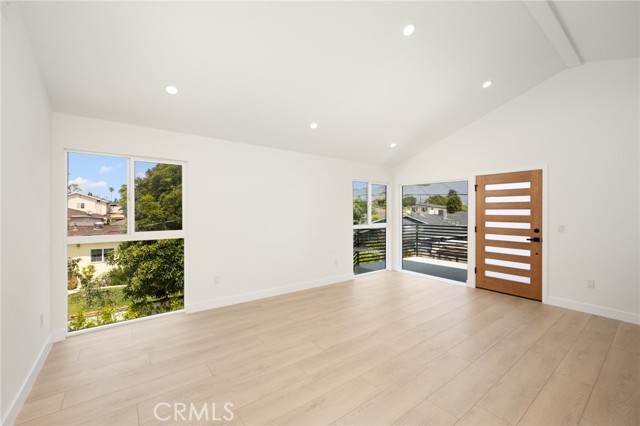 MLS #IV25053571 image #31