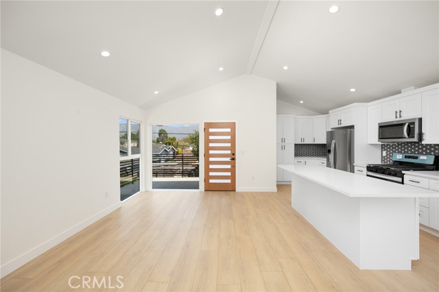 MLS #IV25053571 image #32