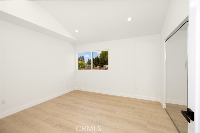 MLS #IV25053571 image #38