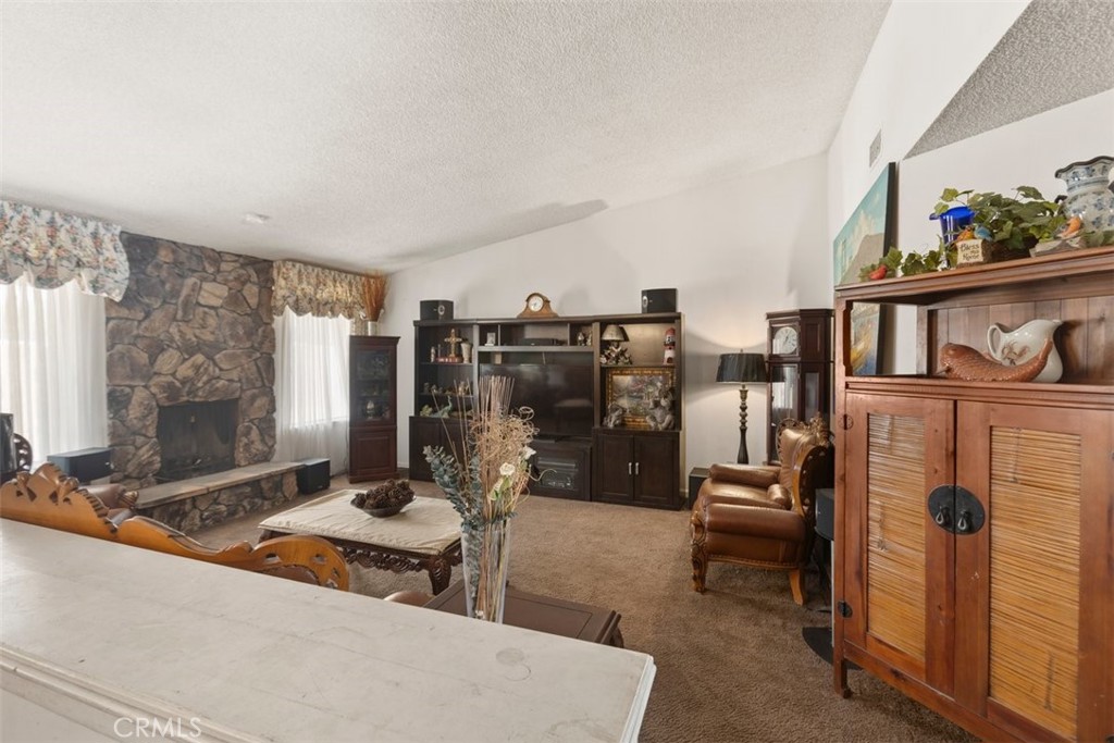 MLS #IV25062432 image #8