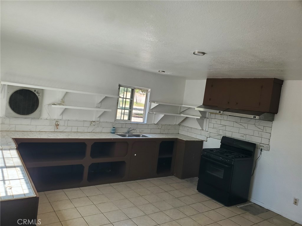 MLS #IV25067321 image #1