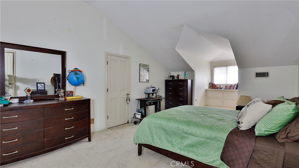 MLS #IV25073743 image #35