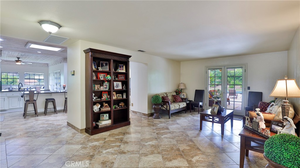 MLS #IV25073743 image #7