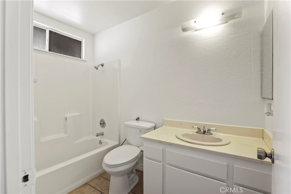 MLS #IV25077262 image #11