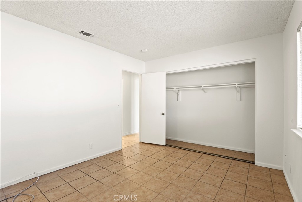 MLS #IV25077262 image #9