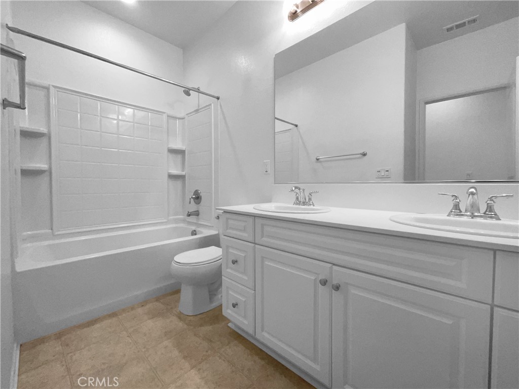 MLS #IV25092821 image #12