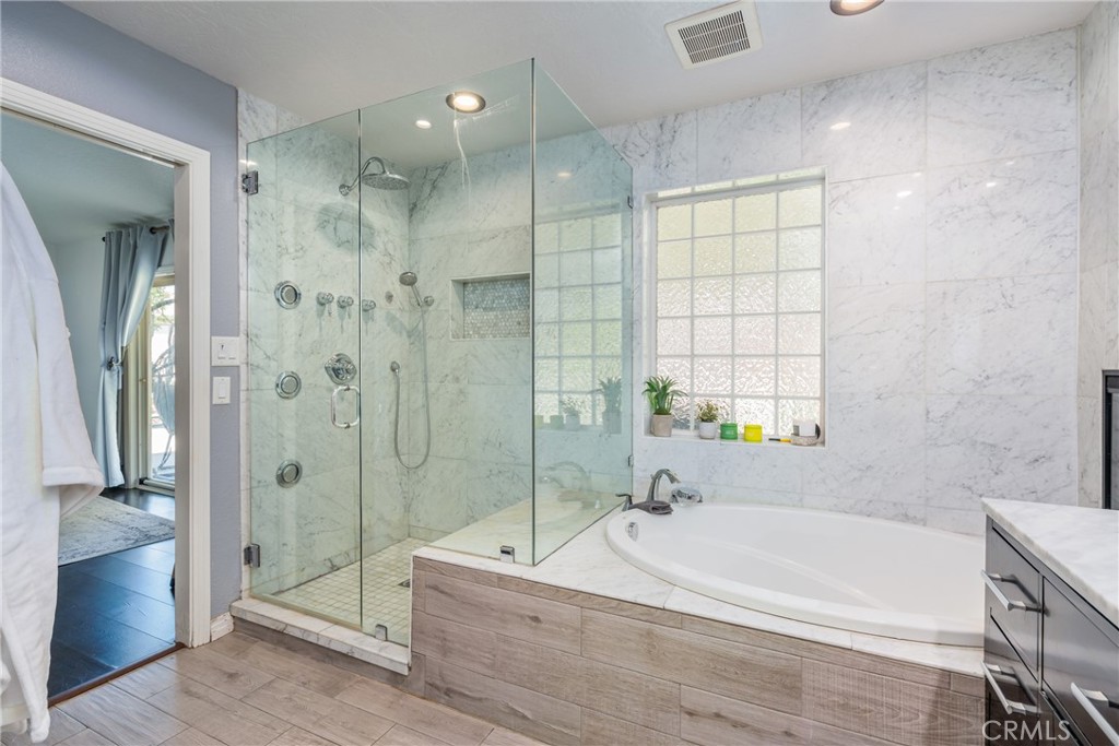 MLS #IV25100127 image #23