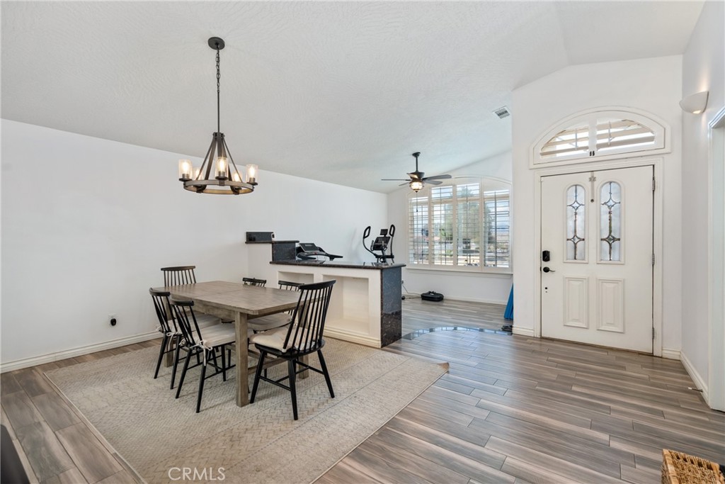 MLS #IV25100127 image #4