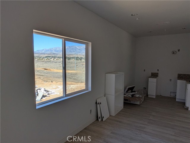 MLS #IV25104418 image #9