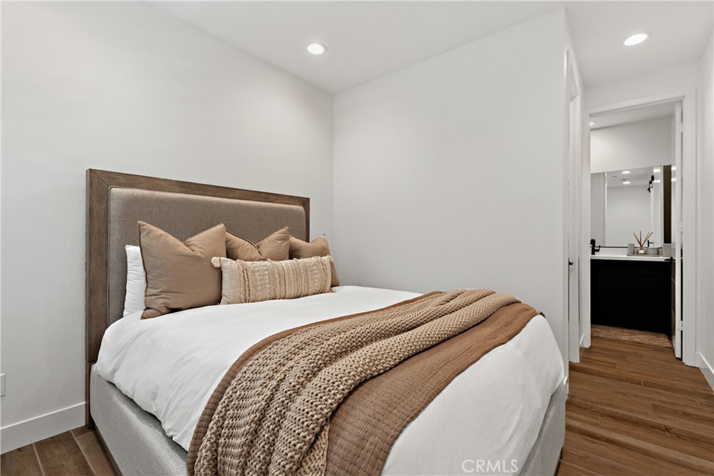 MLS #IV25108084 image #21