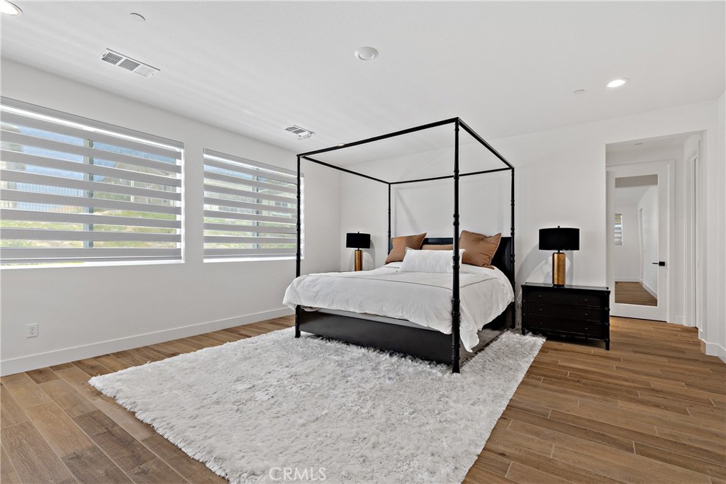 MLS #IV25108084 image #29