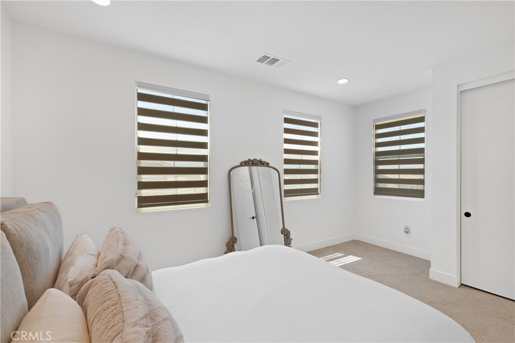 MLS #IV25108084 image #41