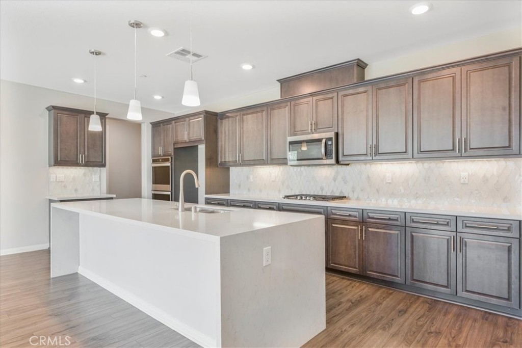 MLS #IV25108271 image #11