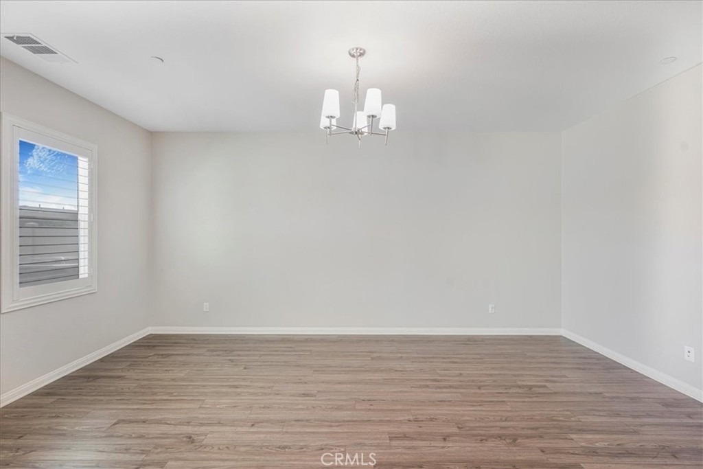 MLS #IV25108271 image #15