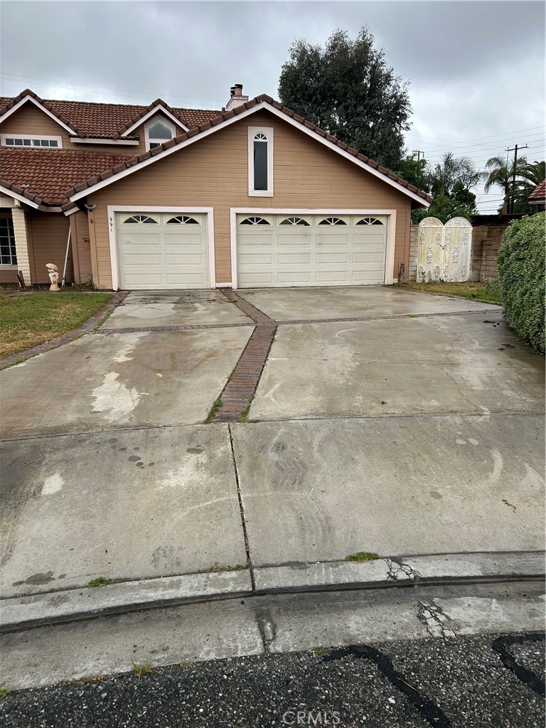 MLS #IV25108320 image #2