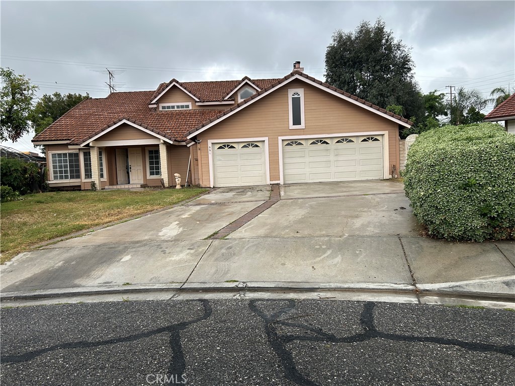 MLS #IV25108320 image #3