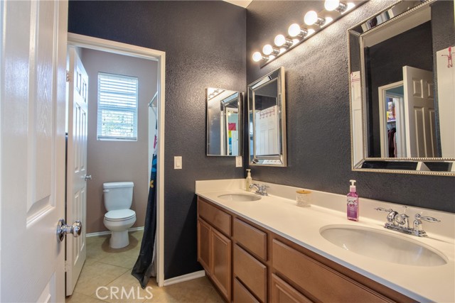 MLS #IV25110004 image #40