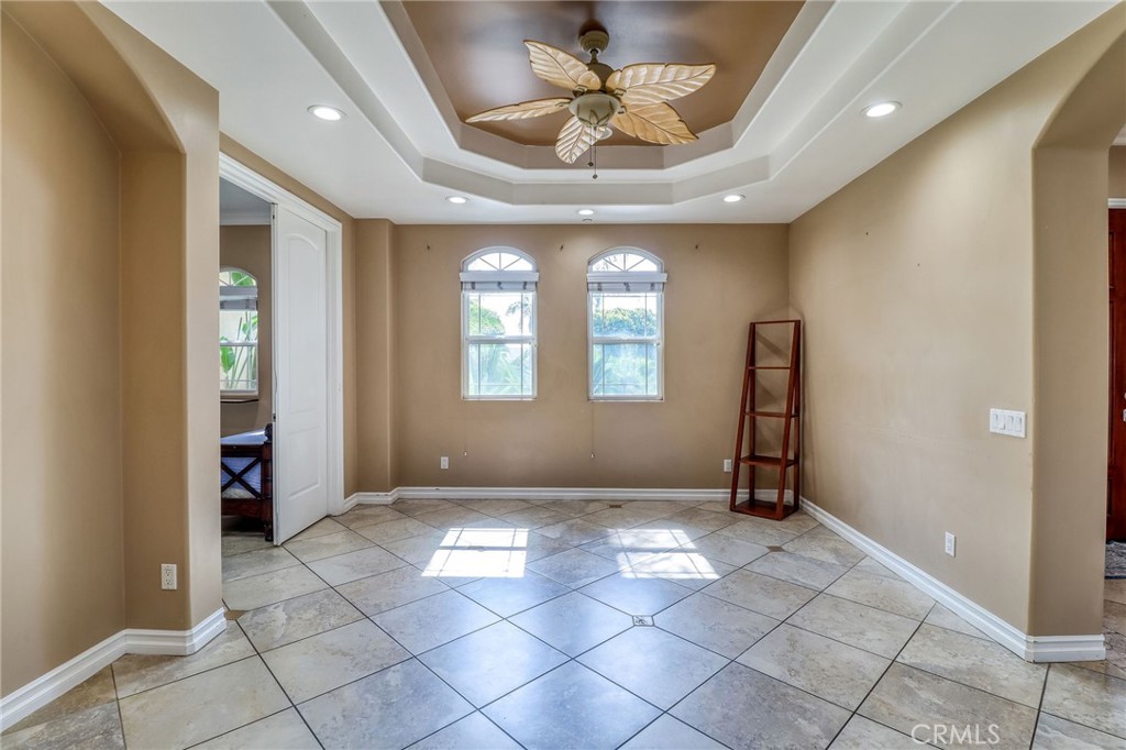 MLS #IV25114632 image #12